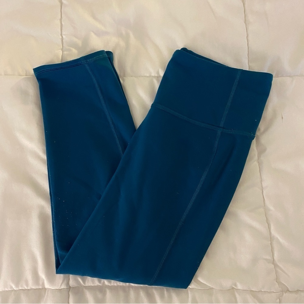Athleta High Rise‎ Chaturanga Capri Leggings